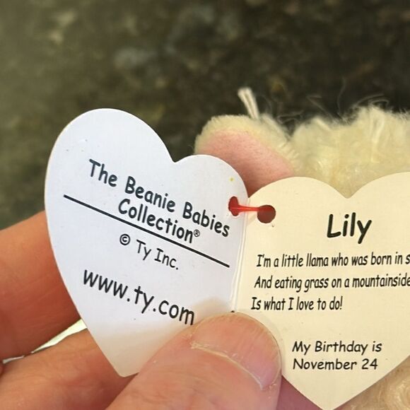 TY Beanie Baby 6" LILY White Llama Plush Animal Stuffed Toy MWMTs Ty Heart Tags - Picture 8 of 10
